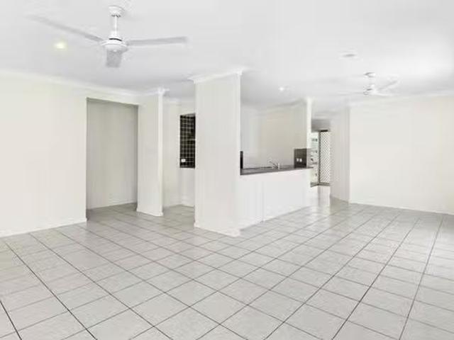 For Rent! 28 Penrose Circuit, Redbank Plains, QLD 4301