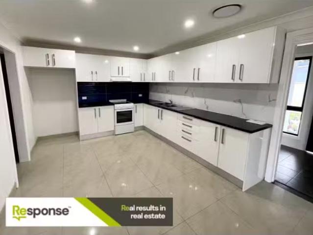 For Rent! 28 Station Road, Toongabbie House for rent Listed b.