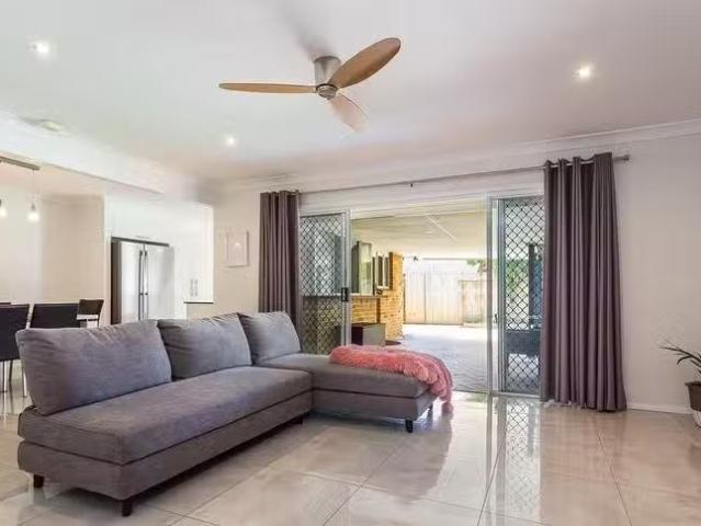 Cheap 28 Turner Crescent, Wellington Point, QLD 4160