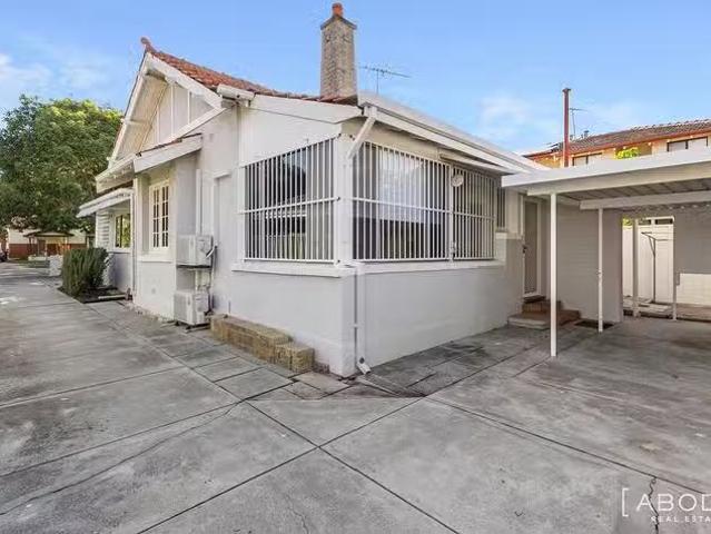 Unique 29 Caporn Street, Crawley, WA 6009