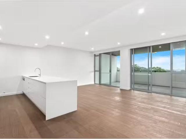 Rental! 203/3 Dianella Street, Caringbah Apartment for rent L.