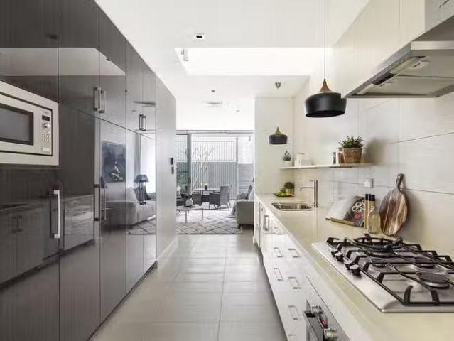 Rental! 207A Pitt Street, Waterloo, NSW 2017