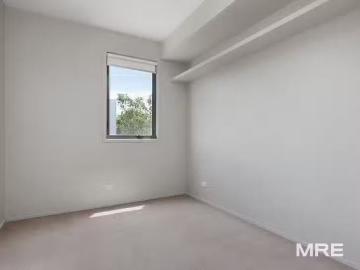 Nice 204/88 Altona Street, Kensington, VIC 3031