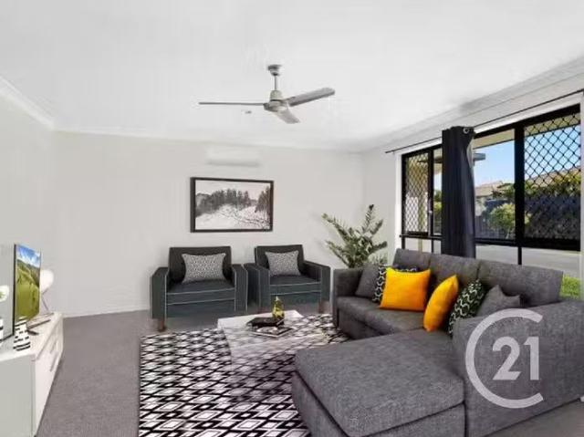 Rental! 20 Valleyview Street, Narangba, QLD 4504
