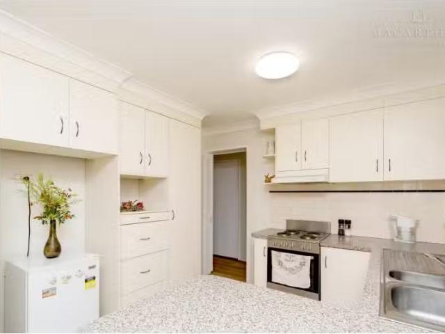 Just in! 20 Veale Street, Ashmont House for rent Listed by Le.