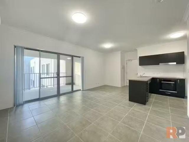 Nice 210/21 Blackberry Drive, Ashby, WA 6065