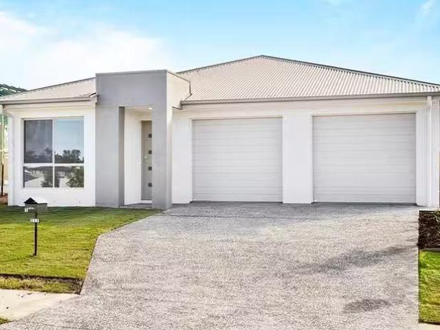 New 2/111 Mercy Circuit, Park Ridge, QLD 4125