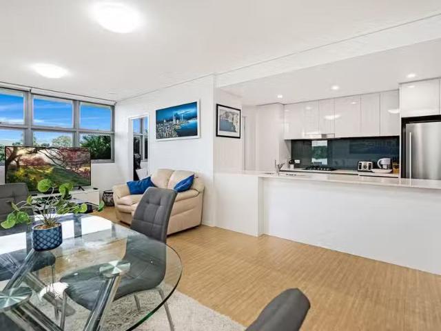 For Rent! 2112/42 Laver Drive, Robina, QLD 4226 Apartment fo.