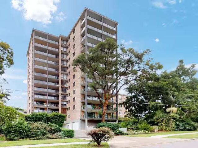 Cheap 21/12 Bryce Street, ST LUCIA, QLD 4067 Unit for Rent
