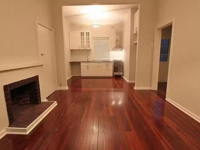 Nice 2/116 Broadway, Crawley, WA 6009
