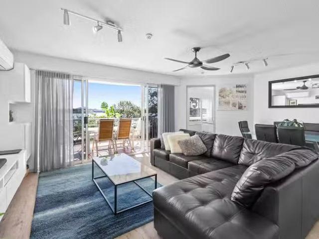 New 21/2 4 Picnic Point Esplanade, Maroochydore, QLD 4558