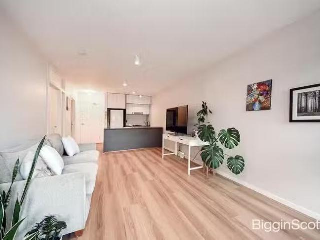 Cheap 21/2 Greenfield Drive, Clayton, VIC 3168