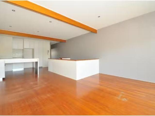 New 2/15 Hampton Court, POTTSVILLE Townhouse for rent Listed.