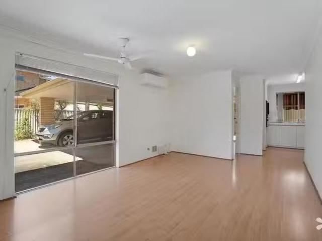 Cozy 2/160 Bateman Road, Brentwood, WA 6153