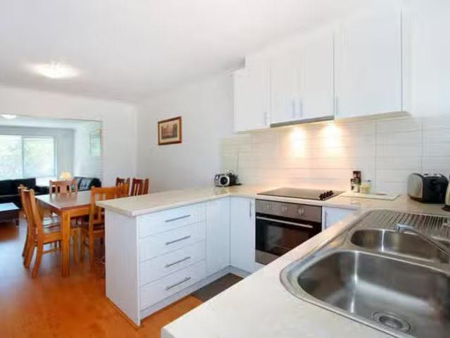 Unique 2/16 Shirlow Avenue, Rye, VIC 3941