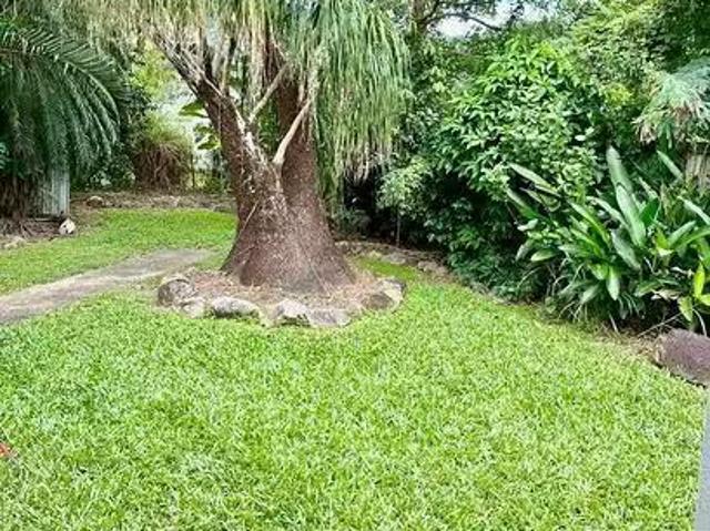 Deal! 216A Woodward Street, Whitfield, QLD 4870