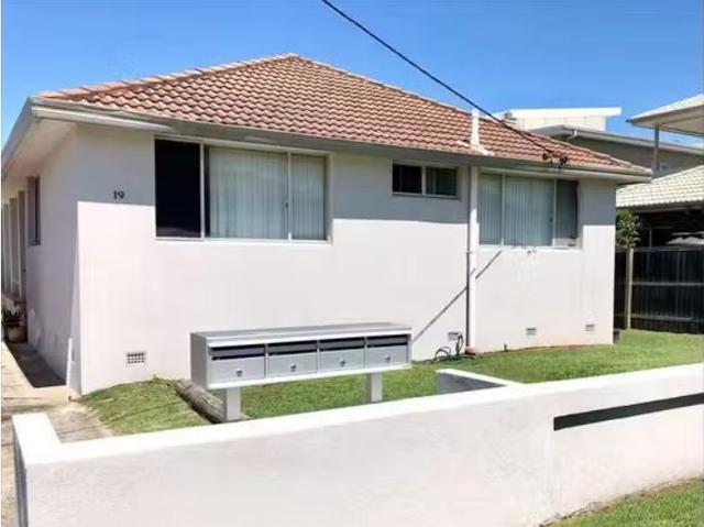 Cheap 2/19 Osborne Parade, Warilla Apartment for rent Listed.