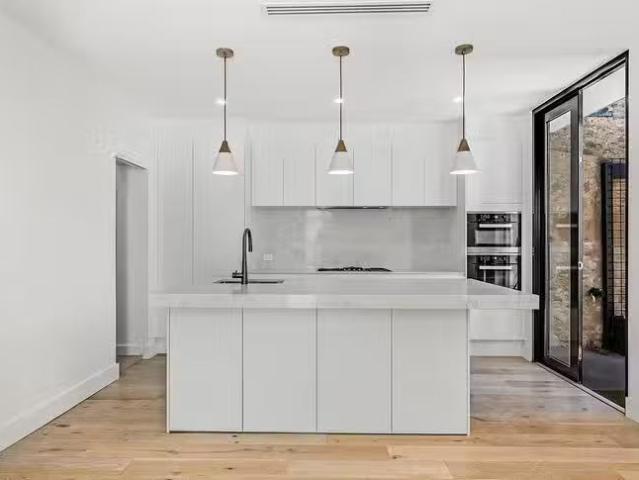 Cozy 21 Barnard Street, North Adelaide, SA 5006