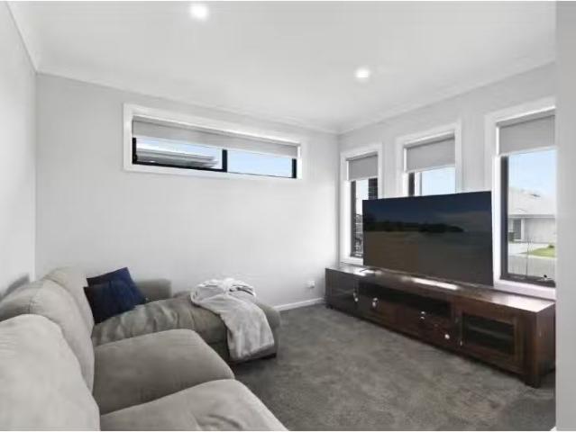 Unique 21 Dodworth Street, Farley House for rent Listed by Co.