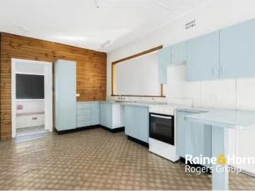 Deal! 21 Panorama Avenue, CHARMHAVEN House for rent Listed by.