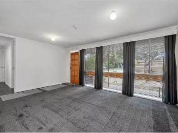 New 21 Woollum Crescent, Rivett House for rent Listed by Sama.