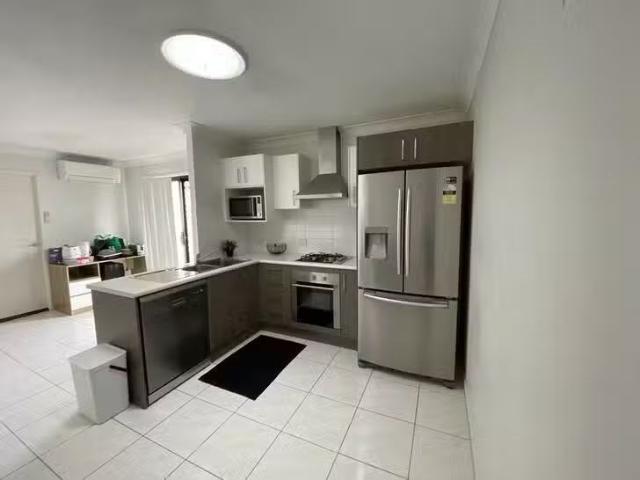 For Rent! 2/21 Pekin Close, Mango Hill, QLD 4509