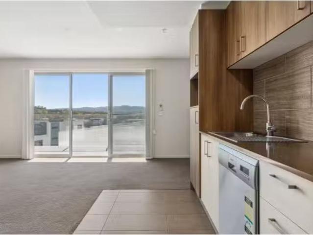 New 225/325 Anketell Street, Greenway Apartment for rent List.