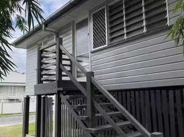 Unique 2/26 Lilly Street, Stones Corner, QLD 4120