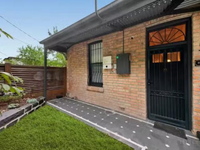 Nice 22 Cave Hill Rd, Lilydale VIC 3140 House For Lease