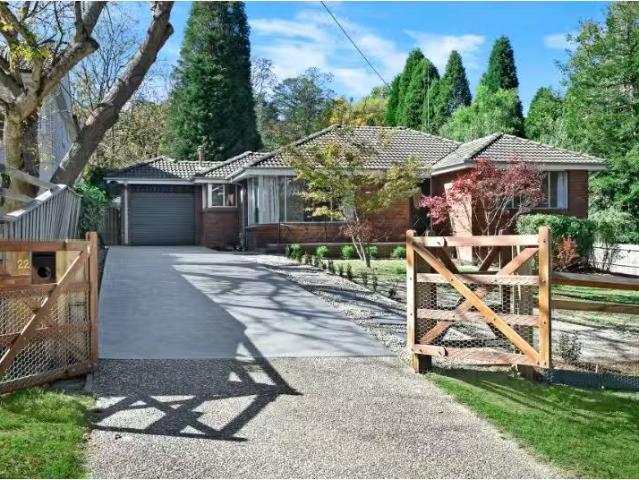 Nice 22 Clarke Street, Bowral House for rent Listed by Katie.