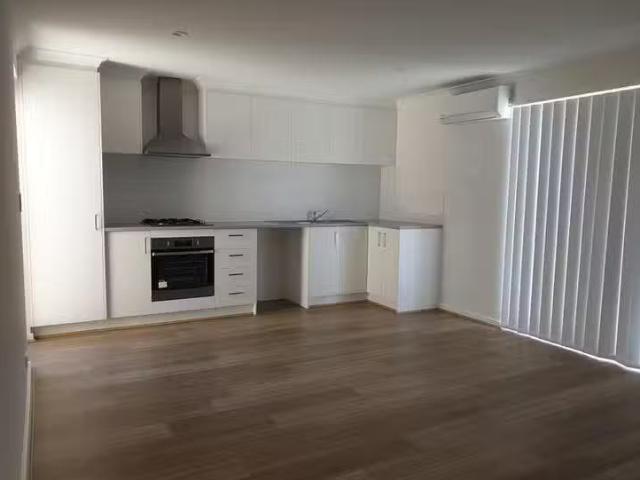 Rental! 22 Granfell Way, Byford, WA 6122