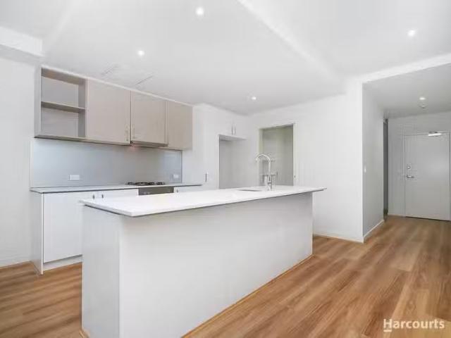 Deal! 2/2 6 Anderson Street, TEMPLESTOWE, VIC 3106 Apartment.
