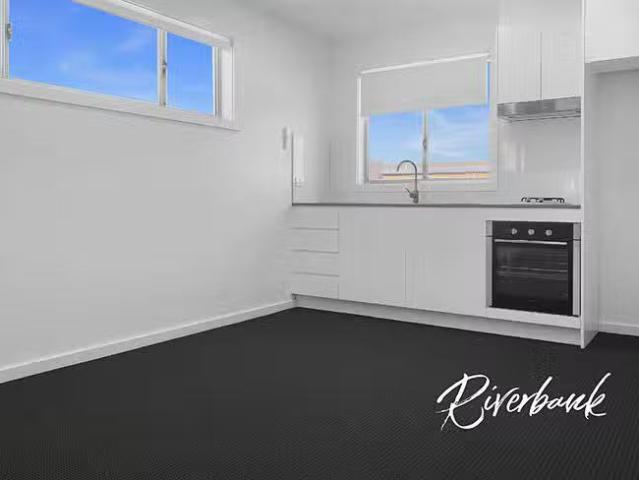 Just in! 22C Acland Street, Guildford, NSW 2161