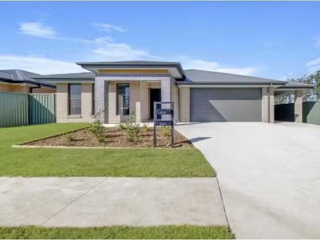 Nice 22B Corymbia Loop, Wauchope Apartment for rent Listed by.