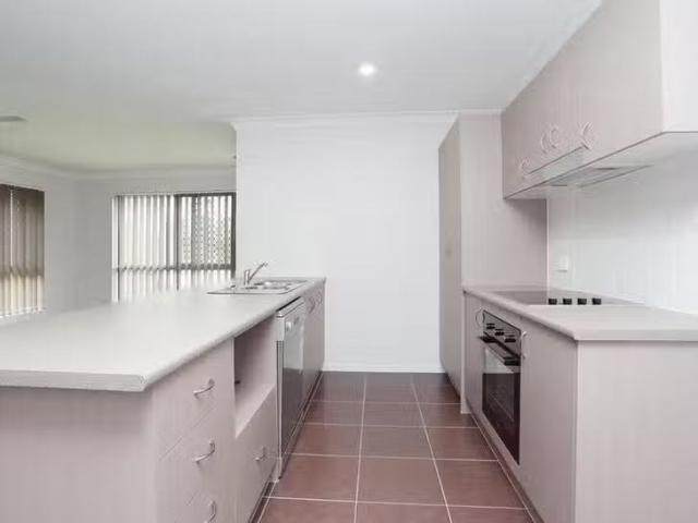 New 2/31 Kyoto Street, Brassall, QLD 4305