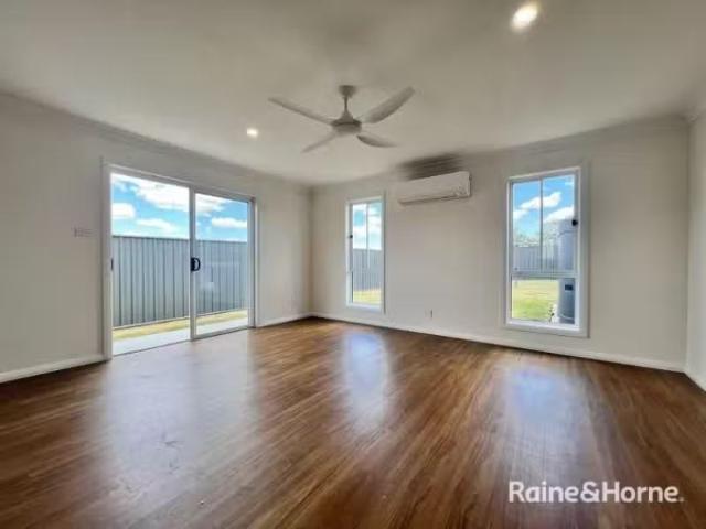 Deal! 2/38 Garden Street, KOOTINGAL House for rent Listed by.