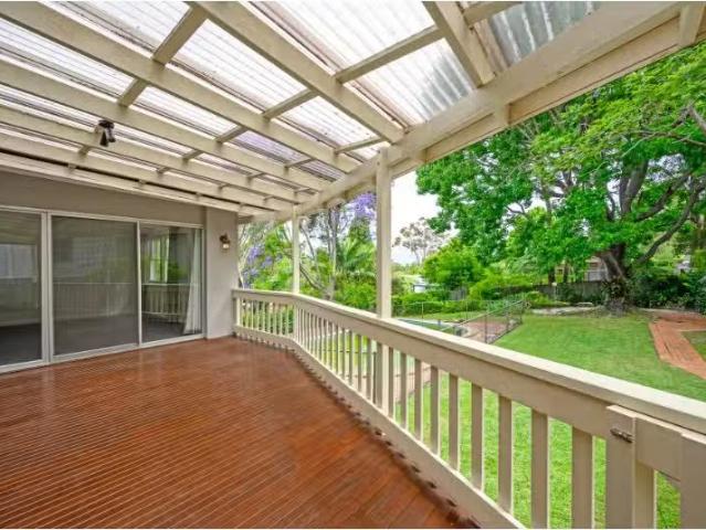 For Rent! 23 Berilda Avenue, Warrawee House for rent Listed b.