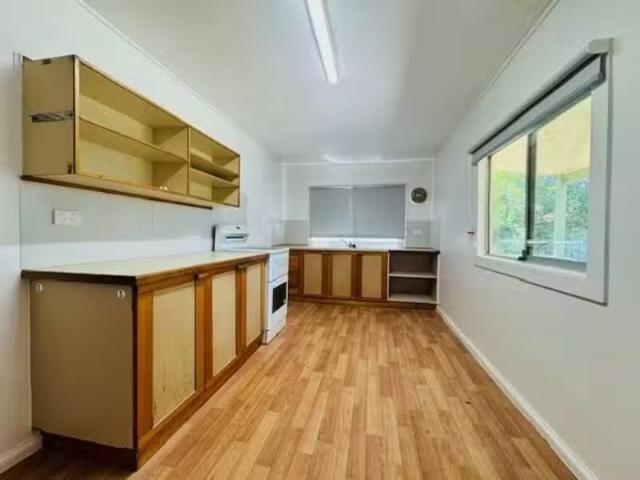 New 23 Wyndham St, Greta House for rent Listed by Chantel Tho.