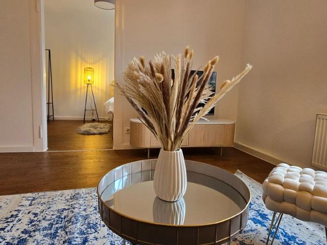 Cozy 2.5 room apartment Exclusive location Gänsheide / Uhlandshöhe, Stuttgart Amsterdam Apartments for Rent