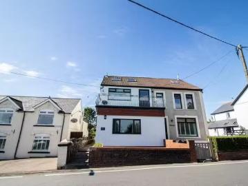 For Rent! 2 BA 3 bedroom flat for rent in Heol Goch, Pentyrch.