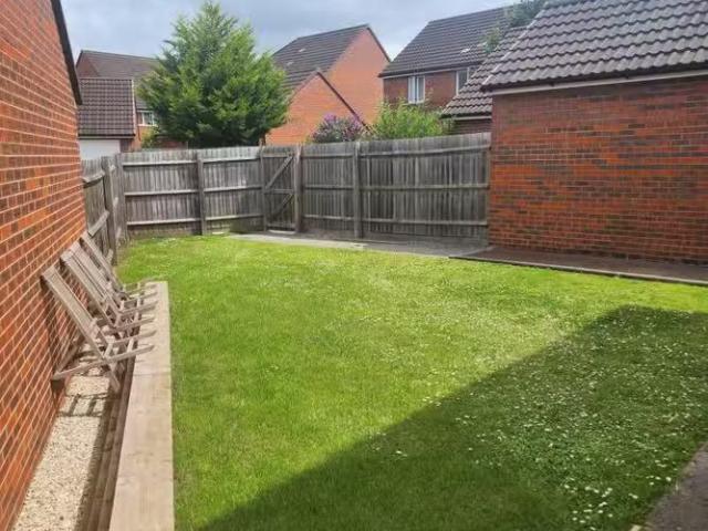 Deal! 2 BA 3 bedroom house for rent in Catcott Road, Wells, BA5
