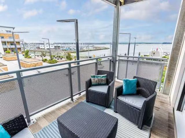 New 2 BA 2 bedroom apartment for rent in Stone Close, Poole, B.