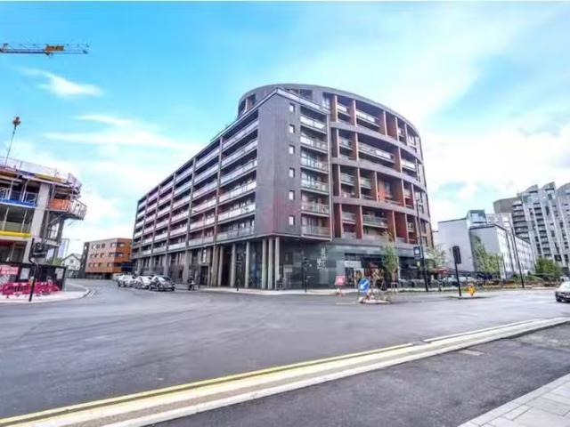 Unique 2 BA 2 bedroom flat for rent in Hallsville Road, London.