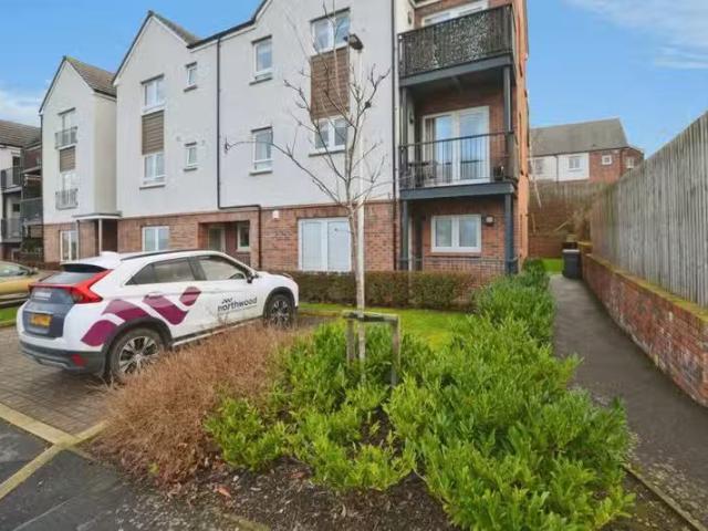For Rent! 2 BA 2 bedroom flat for rent in Langwill Place, Curr.