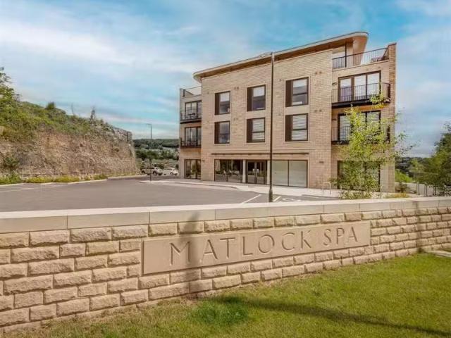 Just in! 2 BA 2 bedroom flat for rent in Spa Villas, Matlock S.