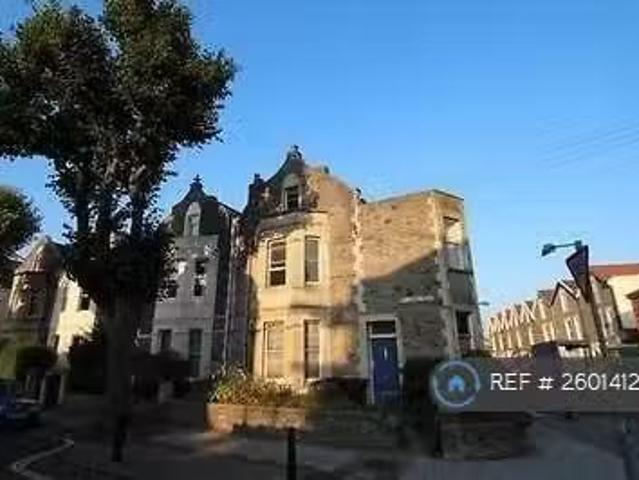 Deal! 2 BA 2 bedroom flat for rent in St. Johns Road, Clifton.