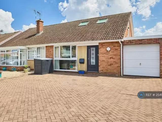 Unique 2 BA 2 bedroom semi detached house for rent in Montague.