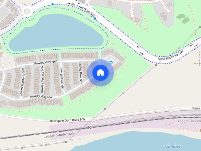 Cozy 2 Bed + Den Townhome in Rockland Park w/ Lake Views & AC!