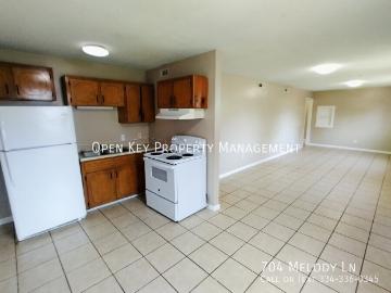 2 bedroom, 1 bath home for rent in Dothan, AL. This home features tile floor, open floor plan, and is Section 8 approved