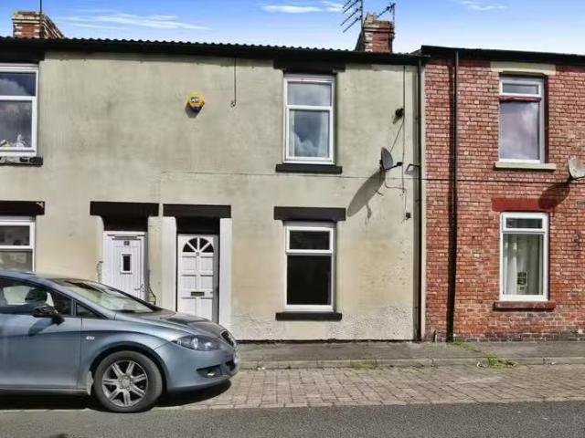 Cheap 2 bedroom terraced house for rent in Edward Street, Eldo.